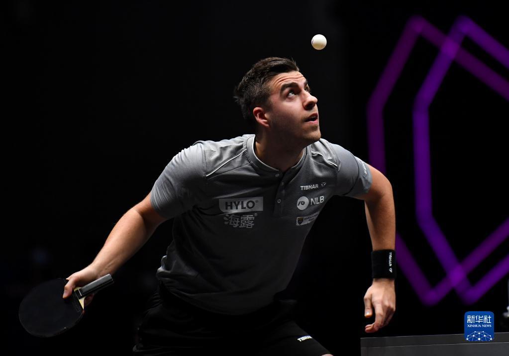 精彩绝伦的 精彩绝伦的